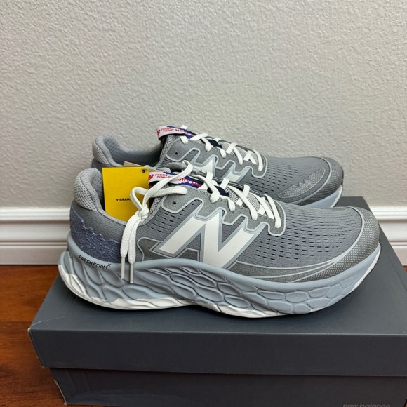 New Balance Fresh Foam More Trail V3 The Moon Daze Pack Smoke Size 11 - Picture 1 of 8